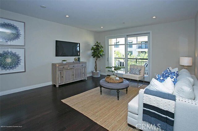 Building Photo - 511 Caruso Ave