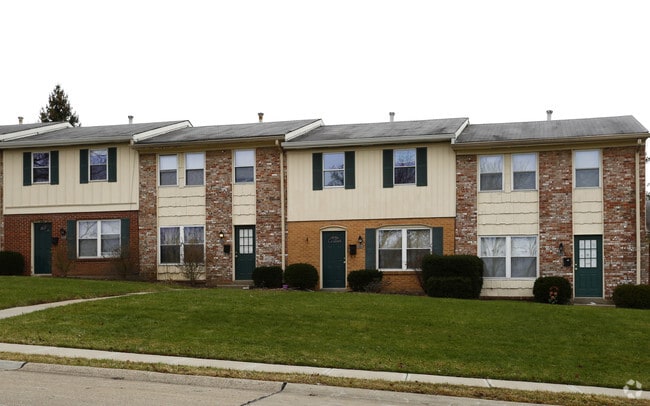 Building Photo - Spring Meadow Town Homes