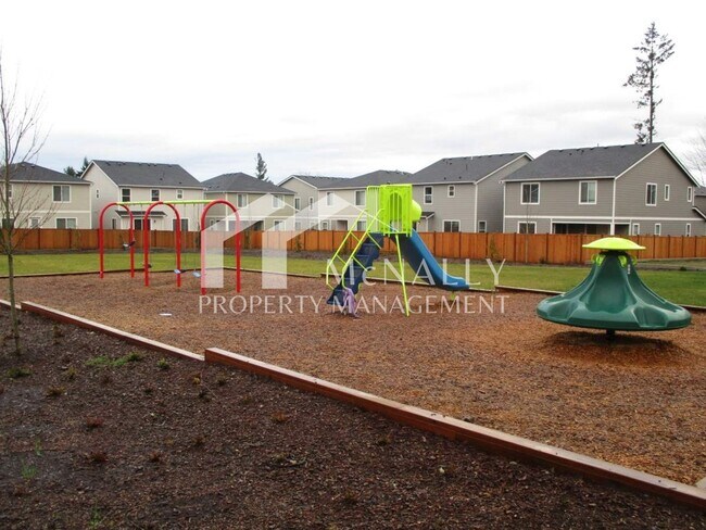 Building Photo - 3 Bedroom, 2.5 Bathroom Andasio Villiage Home in Port Orchard