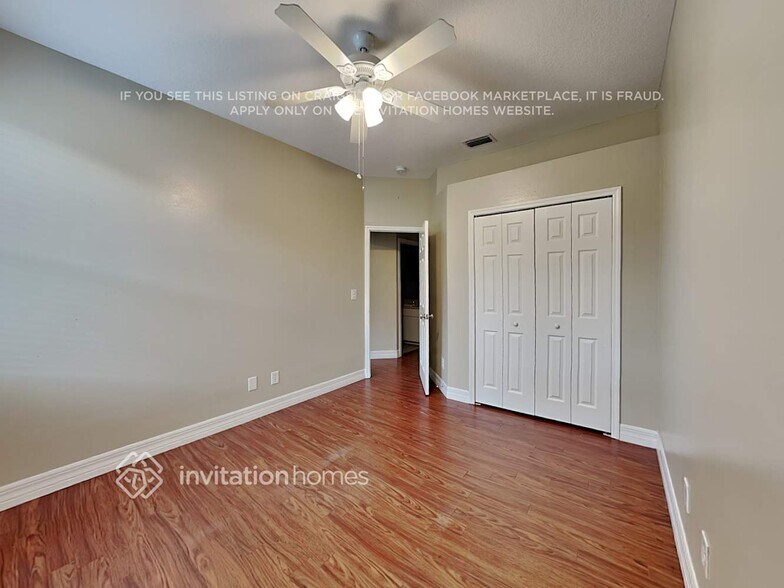 Building Photo - 1612 Wakefield Dr