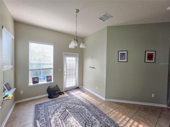 Building Photo - 5388 Penway Dr