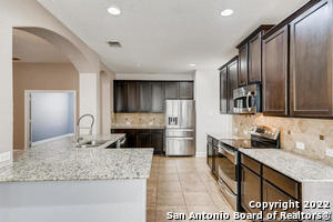 Building Photo - 304 Fritz Way