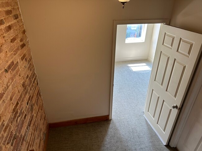 Building Photo - 1742 E Lombard St