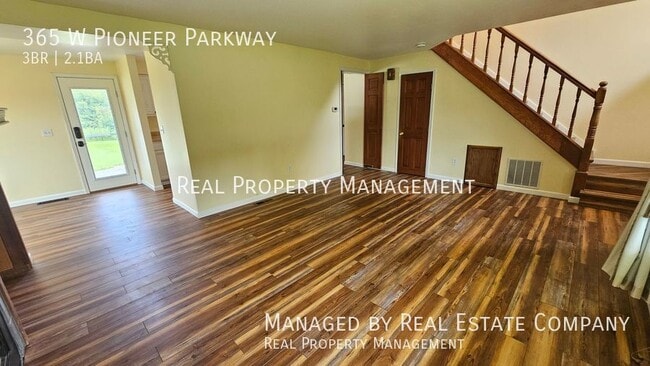 Building Photo - 365 W Pioneer Pkwy