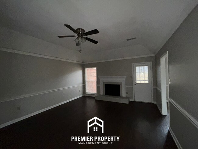 Building Photo - 7082 Farmhouse Dr