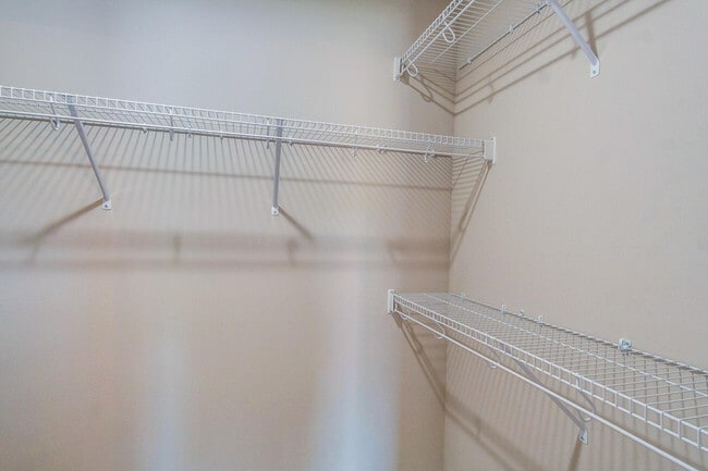 Building Photo - 186 Garden Gate Dr