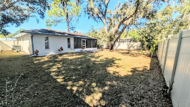 Building Photo - 2017 Arden Dr