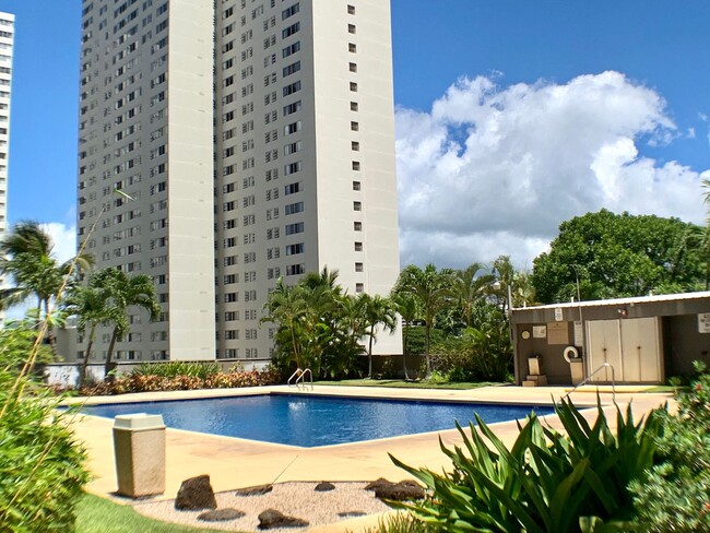 Building Photo - Kukui Plaza- Diamond Head Tower Renovated ...