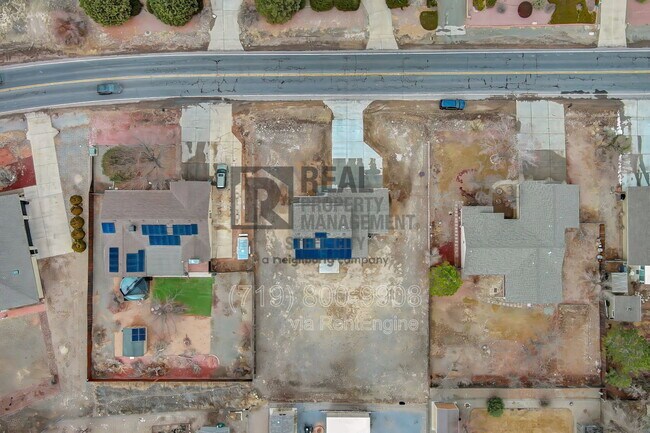 Building Photo - 480 W Spaulding Ave N