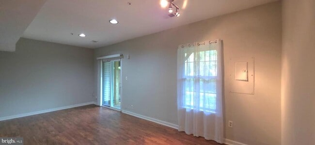 Building Photo - 14643 Colonels Choice Rd
