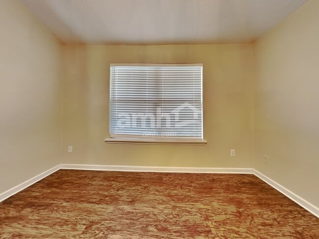 Building Photo - 86351 Evergreen Pl