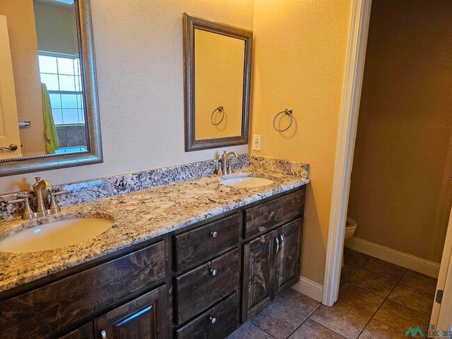 Building Photo - 209 Almond Tree Ln