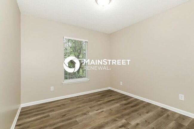 Building Photo - 3 Bedroom Pet-Friendly Home in Green Cove Springs, FL with Main Street Renewal