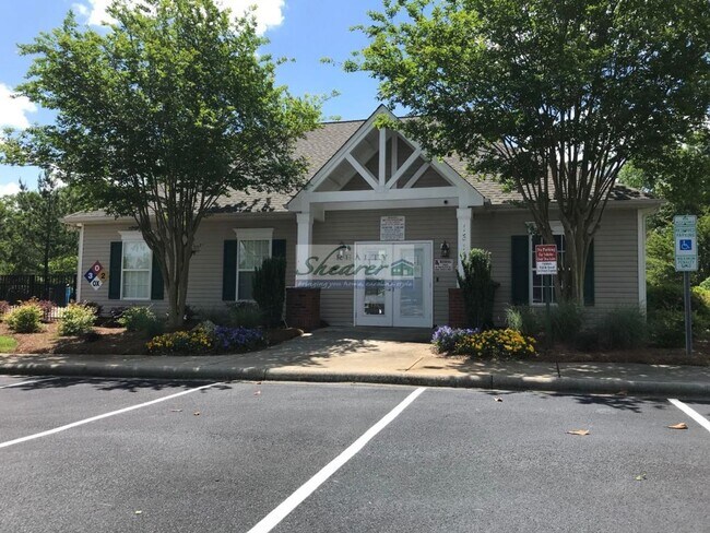 Building Photo - Canterfield in Harrisburg - Great 4 Bed, 2...