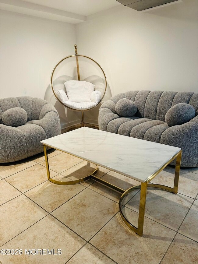 Building Photo - 175 Delaware Ave