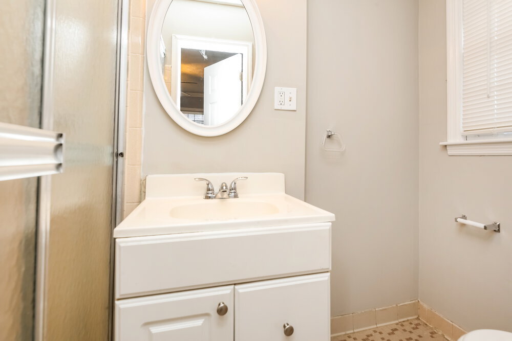 Building Photo - 5253 Corinth Dr SW