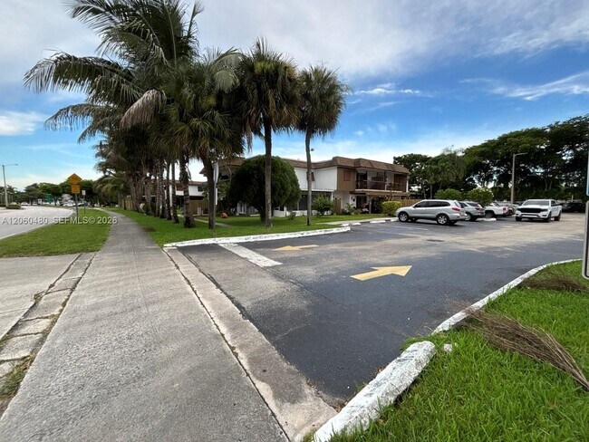 Building Photo - 6900 NW 169th St