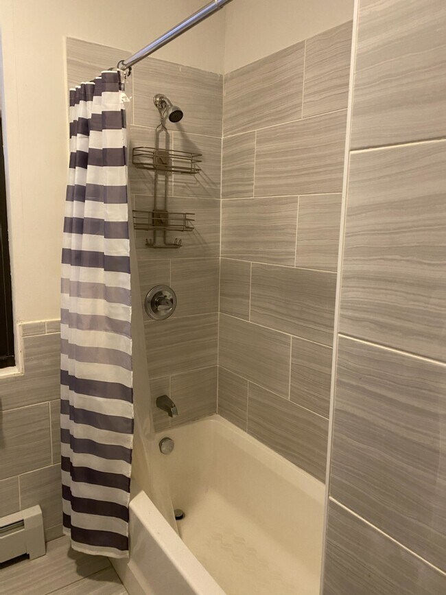 Building Photo - 357 Liberty St