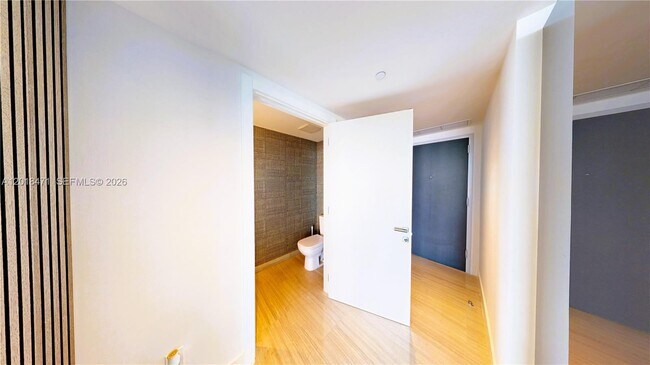 Building Photo - 1451 Brickell Ave