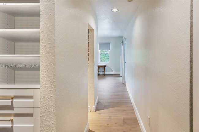 Building Photo - 16550 SW 77th Ct