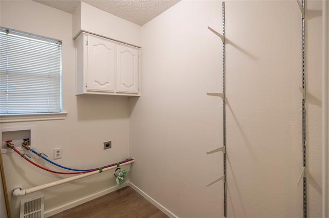Building Photo - 4457 Jenning Dr