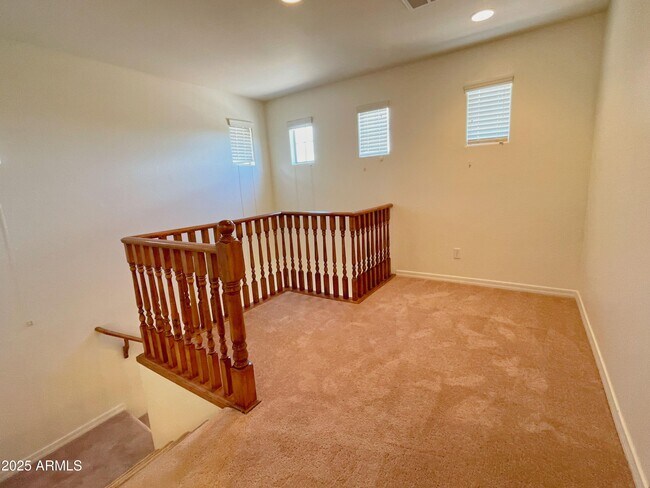 Building Photo - 3979 E Melinda Dr