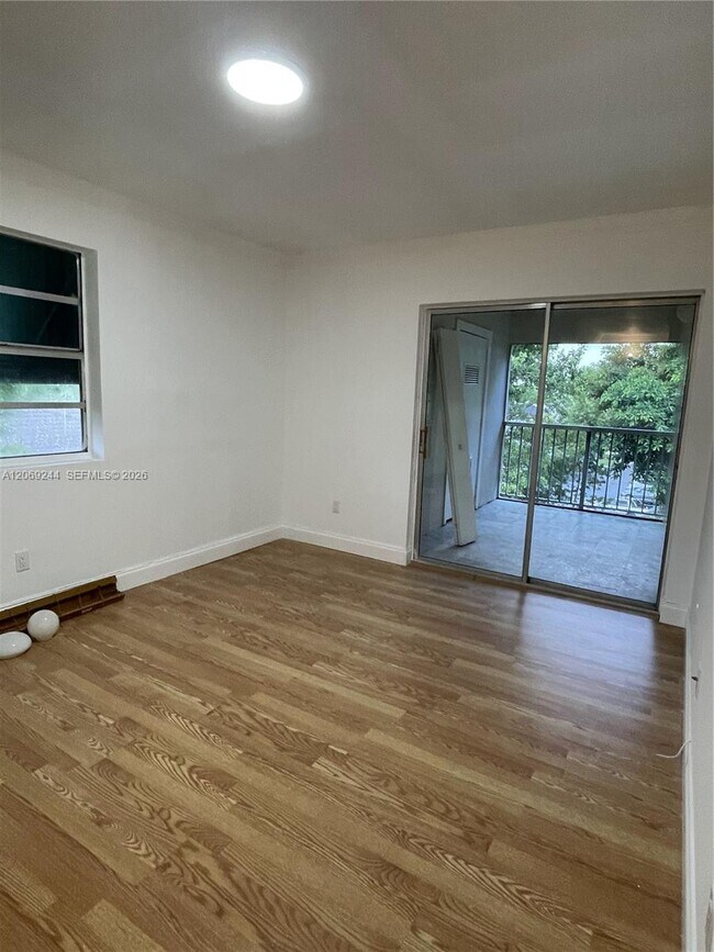 Building Photo - 15325 SW 106th Terrace