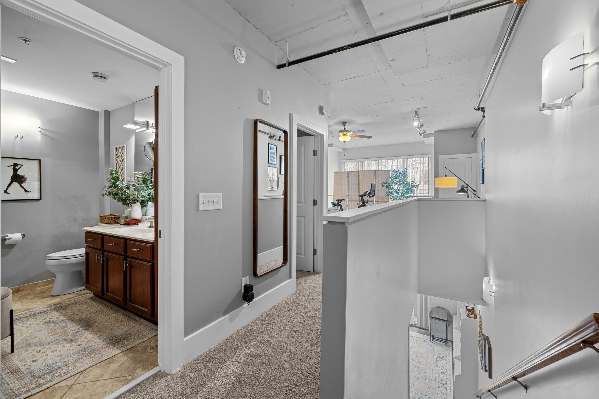 Building Photo - 444 S Blount St