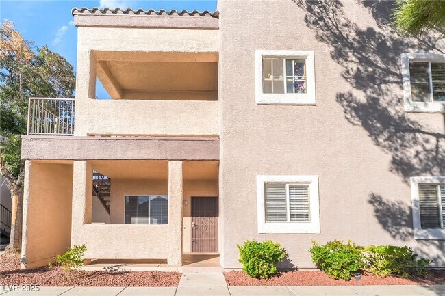 Building Photo - 5250 S Rainbow Blvd