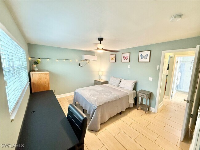 Building Photo - 1730 Bikini Ct