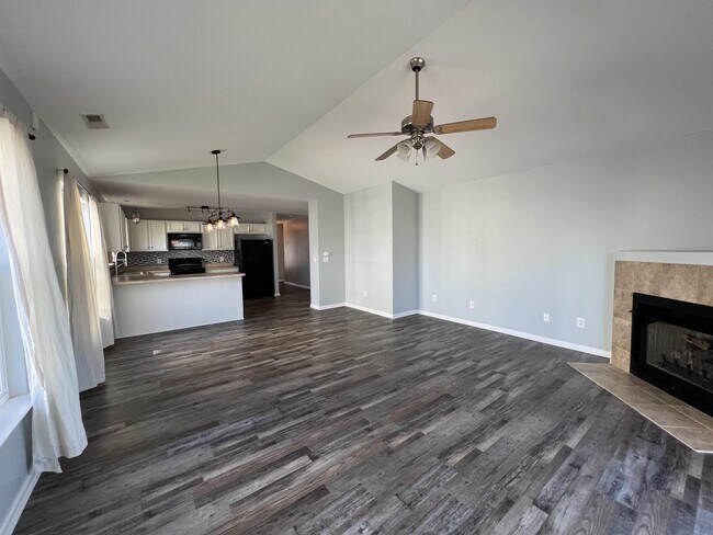 Building Photo - 4908 Lighthouse Ct