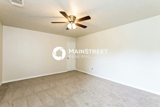 Building Photo - 4 Bedroom Pet-Friendly Home in SPRING, TX with Main Street Renewal