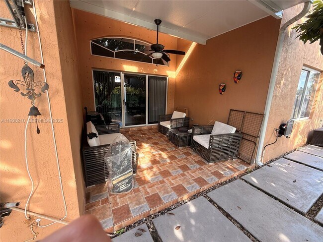 Building Photo - 16274 SW 71st Terrace