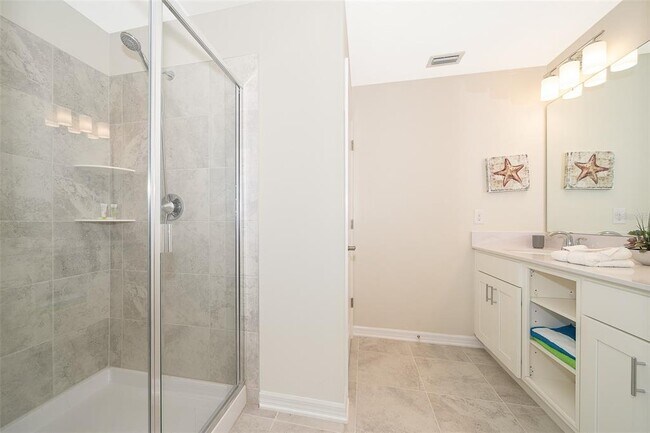 Building Photo - 3180 Paradox Cir