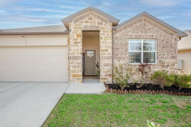 Building Photo - 199 Frostweed Dr