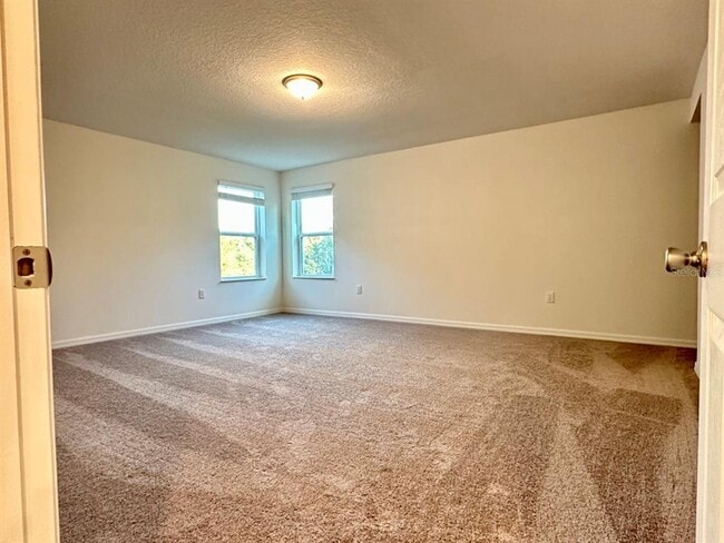 Building Photo - 2872 Sanctuary Dr