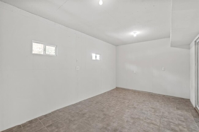 Building Photo - 7403 W Fuqua St