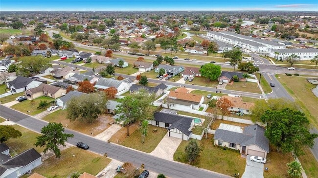 Building Photo - 115 Lindenwood Ln