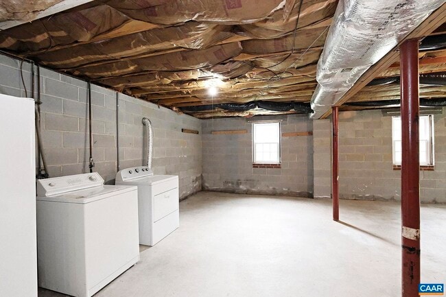 Building Photo - 930 Claudius Ct