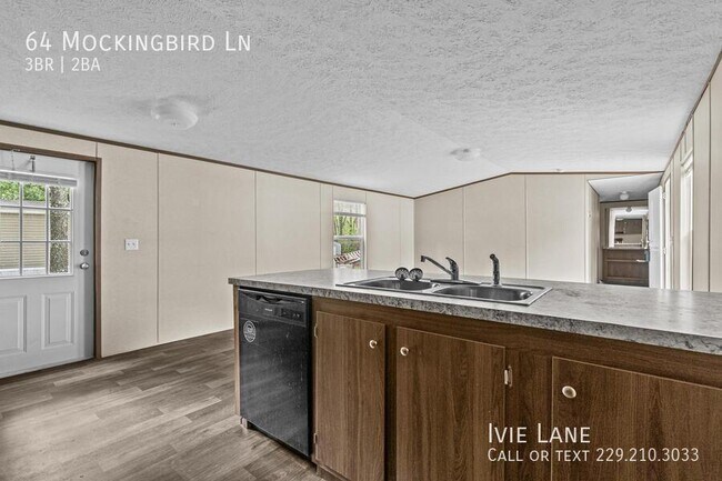 Building Photo - 64 Mockingbird Ln