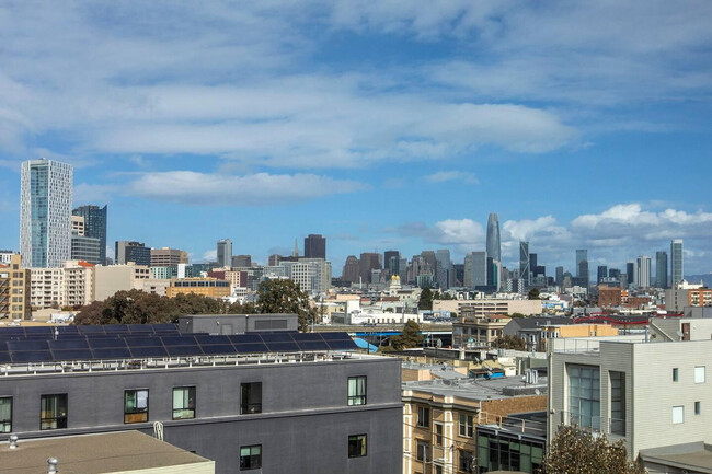 Building Photo - 1863 Mission St