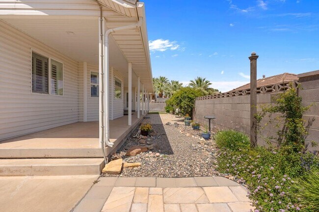 Building Photo - Beautiful Foremaster Ridge Home