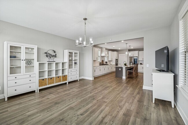 Building Photo - Stunning Craftsman-Style Rental Home with Flexible Living Space & Luxury Upgrades!