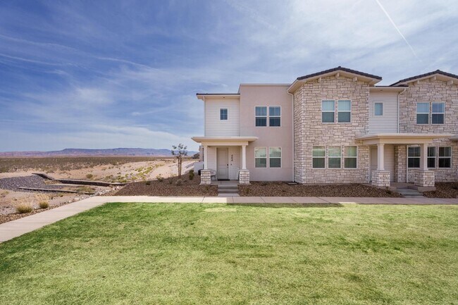 Exterior - 484 W Greenstone Pl