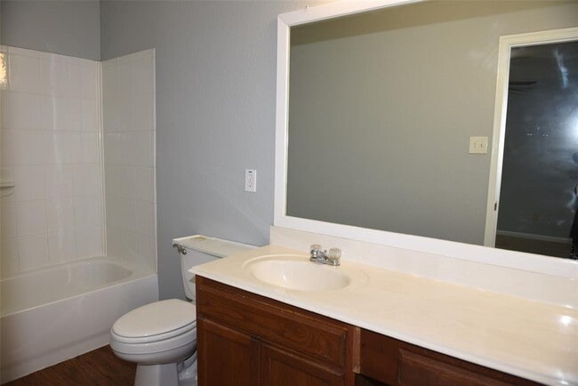 Building Photo - 2635 Skyview Grove Ct