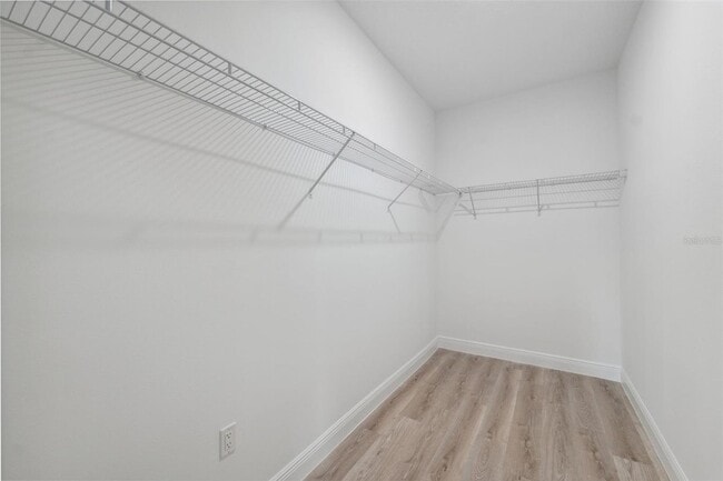 Building Photo - 14930 SW 66th Ave