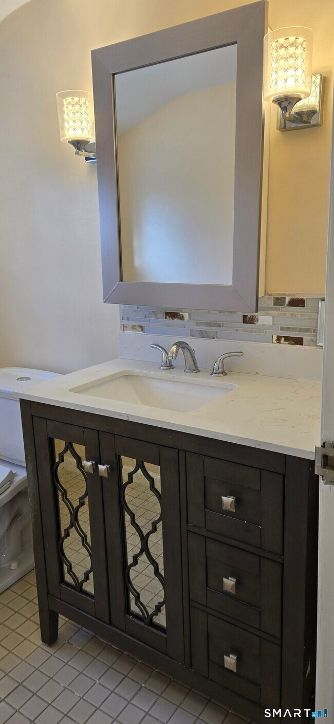 Building Photo - 92 Flagler St