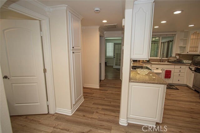 Building Photo - 59 Calle Cadiz