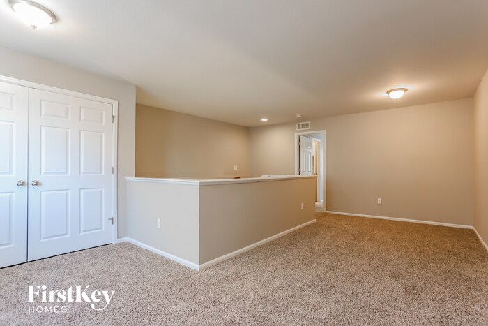 Building Photo - 4589 N Walden Wy