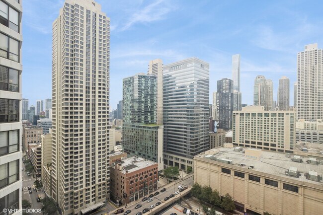 Building Photo - 405 N Wabash Ave